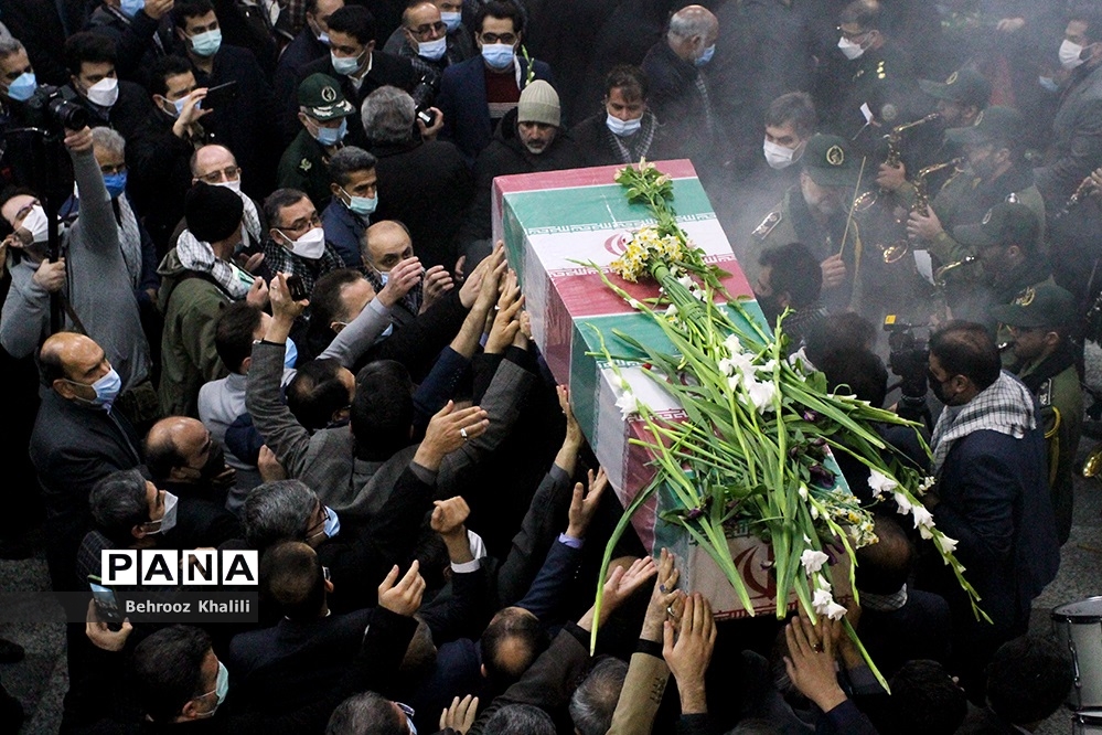 عکس/ تشییع و تدفین پیکر دو شهید گمنام در محوطه وزارت کشور
