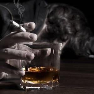 آمار قابل تامل مصرف الکل در کشور؛ «صیغه‌یابی» آسیب در حال گسترش در فضای مجازی