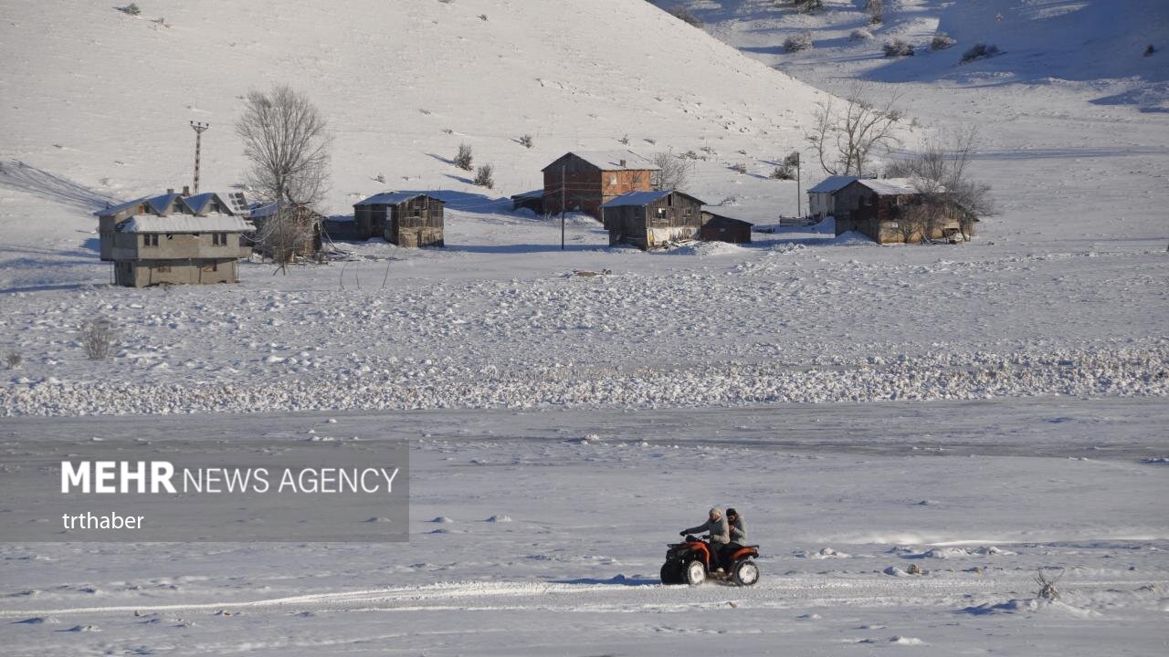 مناظر زیبای زمستانی در دریاچه آبانت