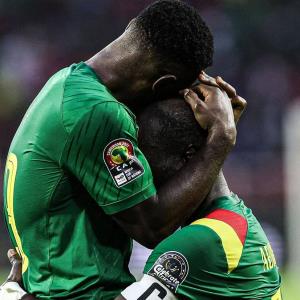 جام ملت‌های آفریقا/ صعود کامرون و بورکینافاسو 