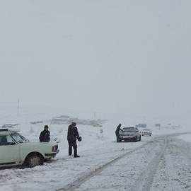برف و کولاک راه ارتباطی 550 روستای کردستان را بست