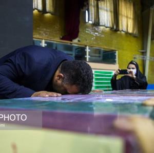 تشییع و خاکسپاری پیکر دو شهید گمنام دفاع مقدس در وزارت ورزش