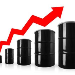 صعود قیمت نفت برنت به بالاترین قله ۷ ساله
