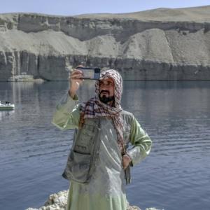 چشمه آب عجیب کوهستانی در افغانستان