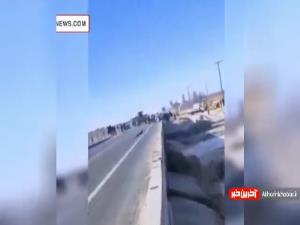 لحظه تخریب پل توکل آباد و مسدود شدن راه کرمان به سمت ایرانشهر 