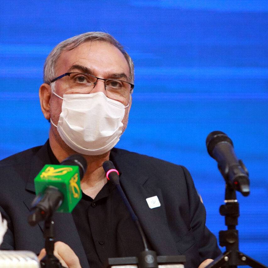 تاکید وزیر بهداشت بر لزوم اجرای صحیح قانون هوای پاک در کشور