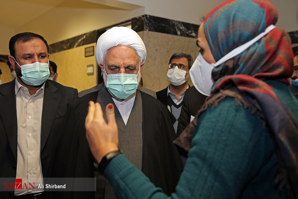عکس/ بازدید سرزده رئیس قوه قضائیه از دادسرای عمومی ناحیه ۲ تهران