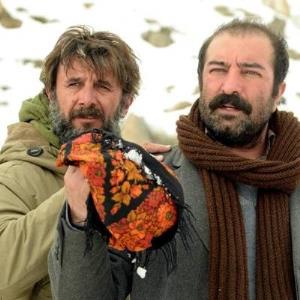 ماجرای سرمایه‌گذاری احسان علیخانی در سینما و فیلم «برف آخر»