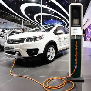 بی‌بنزین، بی‌راننده؛ آینده جذاب خودروسازی جهان