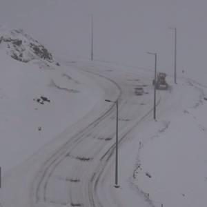 مسدود بودن جاده خلخال-اسالم به دلیل کولاک برف