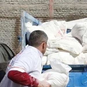 توزیع 200 تن آرد و برنج در روستاهای سیل‌زده بندرعباس