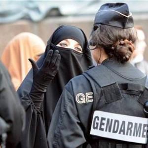 رأی سنای فرانسه به ممنوعیت حجاب در مسابقات ورزشی