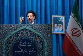 خطیب جمعه تهران: ایران باید رابطه خود را با کشورهایی که سهم بیشتری در رشد اقتصادی دارند مستحکم کند