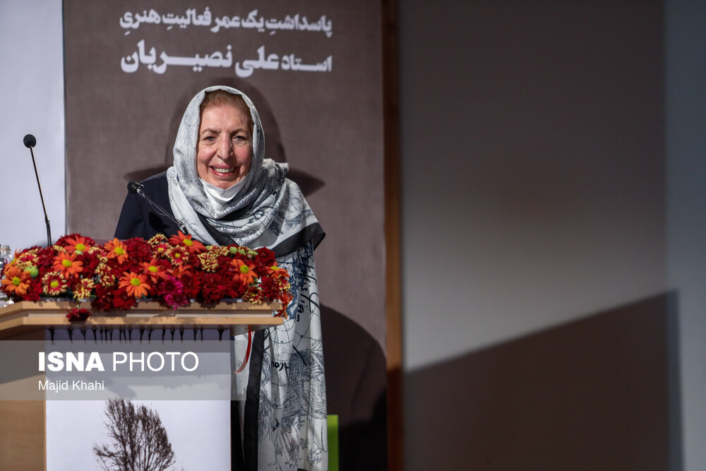 حضور چهره‌ها در جشن سالانه منتقدان و نویسندگان تئاتر