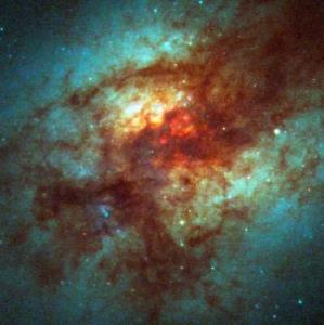 عکس روز ناسا؛ شکوه یک کهکشان از نگاه 