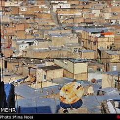 ترکیدگی دیوار برخی منازل بر اثر زلزله در تبریز