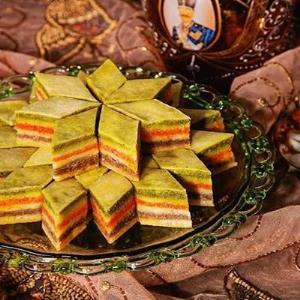 دستور تهیه «باقلوای 3 رنگ قزوین»؛ شیرینی سنتی خوشمزه