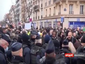 خیابان‌های پاریس مملو از جلیقه‌ زردهای معترض به قرنطینه