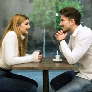 آیا گفتگو بین زوجین تاثیر گذار است؟