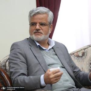 واکنش «محمود صادقی» به اخراج اساتید از دانشگاه‌ها