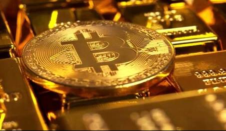 بیت‌کوین بخریم یا طلا؟