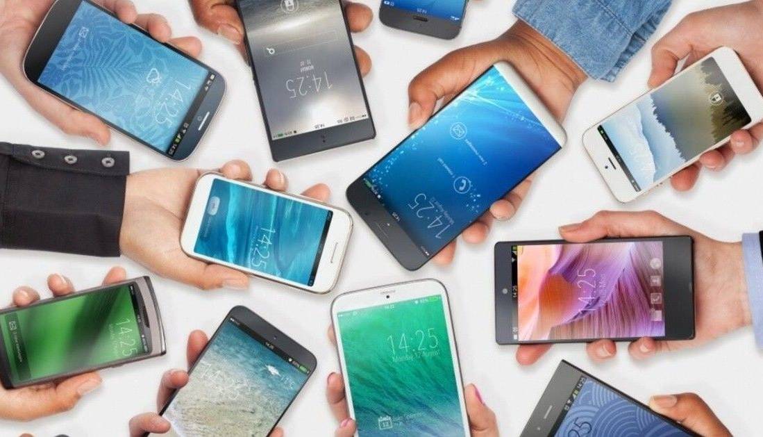 واردات ۲۶ مدل تلفن همراه و یک مدل تبلت به کشور ممنوع شد