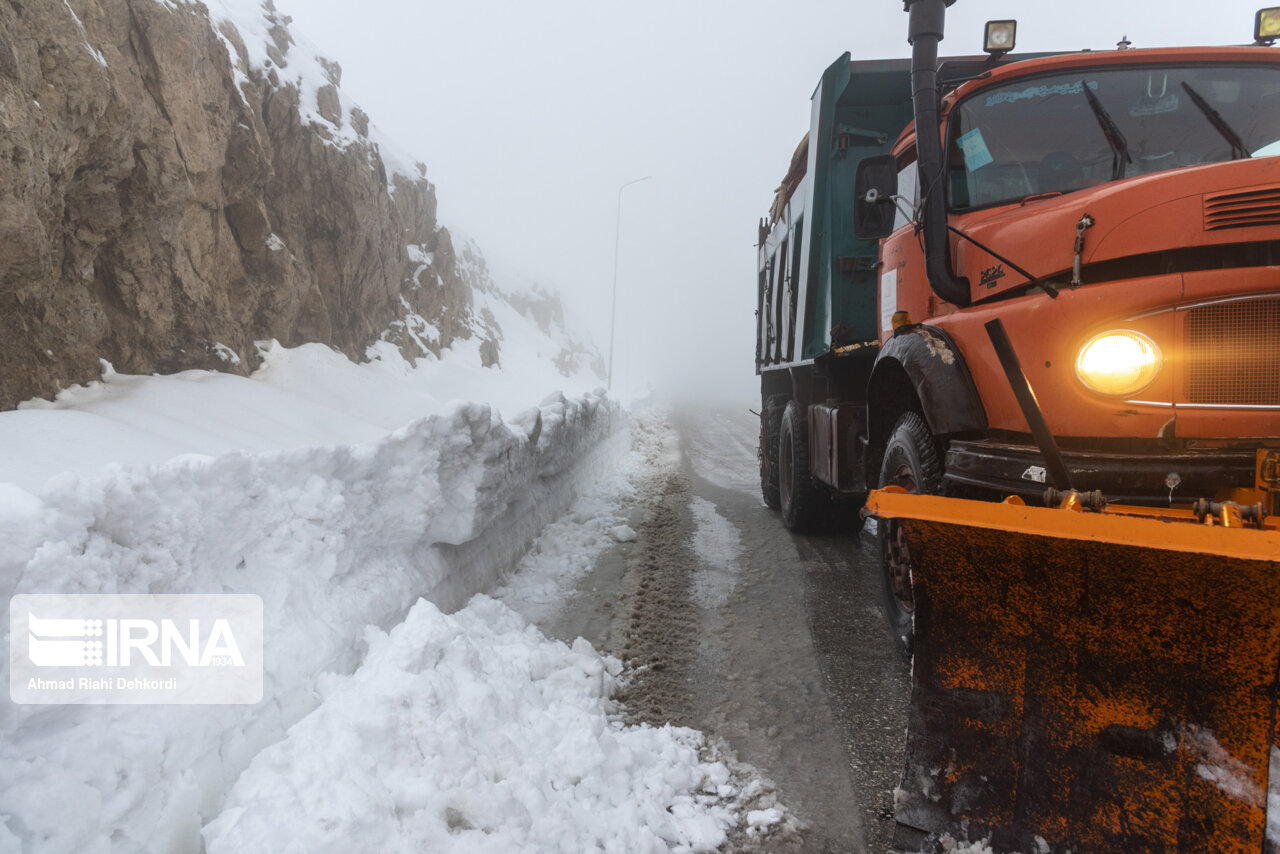 جاده 7 روستای کوهرنگ بازگشایی شد