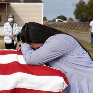 تراژدی کرونا در آمریکا؛ بیش از 2100 قربانی در هر روز