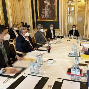 برگزاری جلسه گروه ۱+۴ و ایران با هدف نگارش متن نهایی مذاکرات