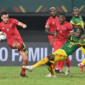 جام ملت‌های آفریقا/ گینه در ضربات پنالتی مالی را شکست داد