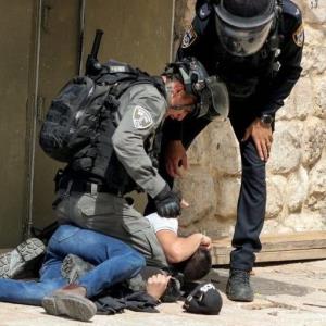 بازداشت ۱۴ فلسطینی در قدس اشغالی توسط پلیس صهیونیستی