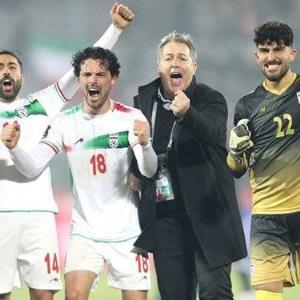 قربانی: با پخش سرود و غیرت ایرانی در جام جهانی صعود نمی‌کنیم