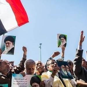 ابراز خشم و انزجار مردم اصفهان از جنایات سعودی‌ها در یمن