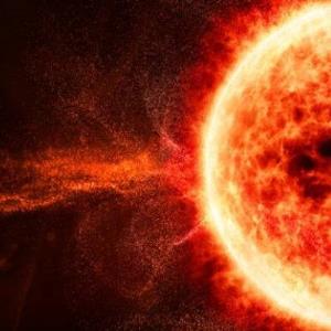 کشف عجیب ترین راز خورشید پس از ۲۰ سال