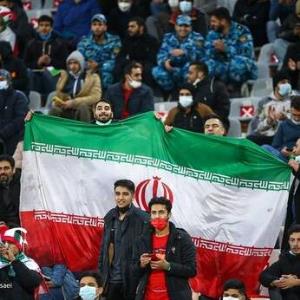 بررسی ماجرای حضور تماشاگران در بازی ایران - عراق