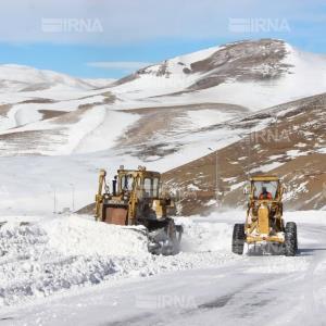 کولاک راه ۴۰ روستای مهاباد را دوباره مسدود کرد