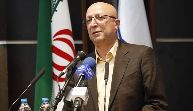 وزیر علوم: کنکور برای رشته‌های برتر قابل حذف نیست