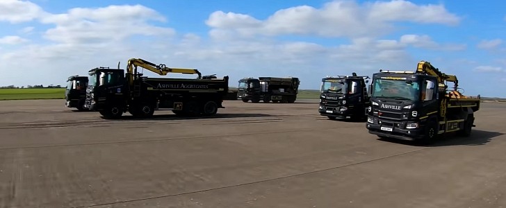 درگ سنگین‌وزن بین هفت کامیون مختلف!