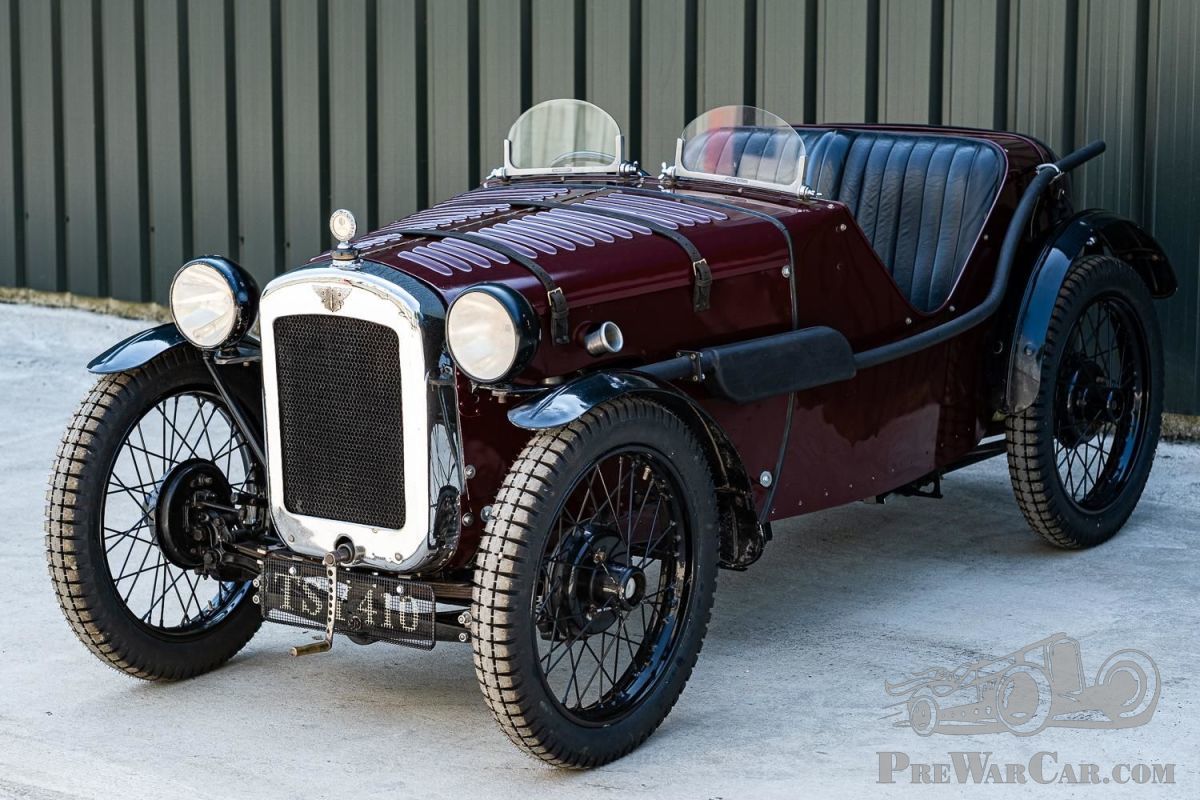 طریقه راه‌اندازی خودروی 90 ساله!