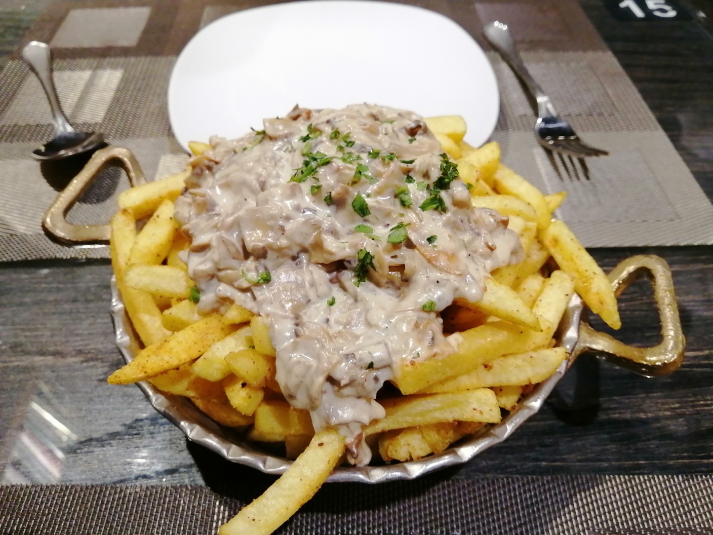 سیب زمینی ویژه با دیپ پنیر؛ محبوب همه