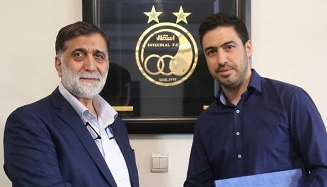 مرادمند می‌توانست در استقلال بماند!