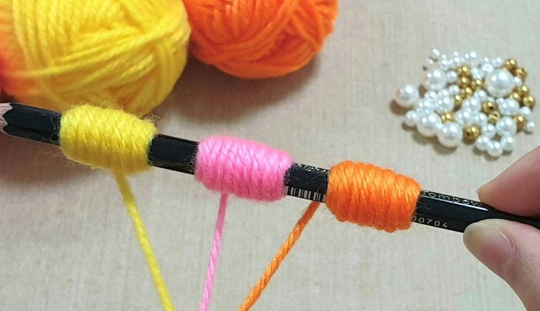 آموزش درست کردن گل کاموایی