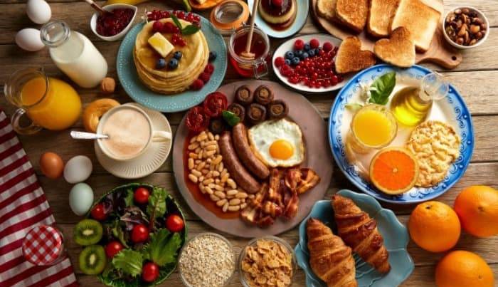 صبحانه مناسب سحرخیز ها و شب بیدار ها