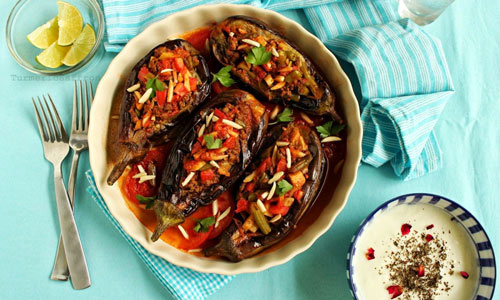 با طرز تهیه بادمجان شکم پُر مازندرانی آشنا شوید