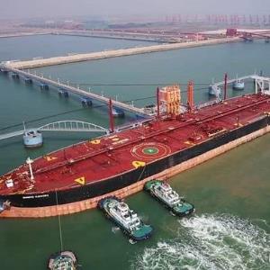 گرانی سوخت‌رسانی بندر فجیره به کشتی‌ها؛ به سود بانکرینگ ایران