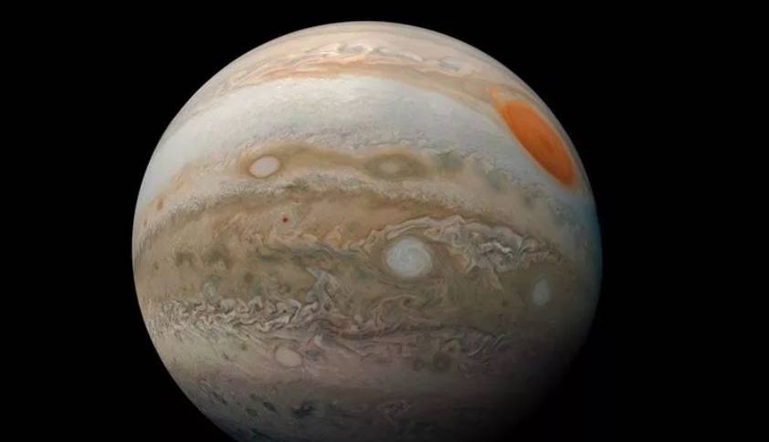 چرا سیاره مشتری با توجه به اندازه بزرگش ستاره نیست؟ چرا سیاره مشتری با توجه به اندازه بزرگش ستاره نیست؟