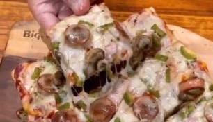 پیتزا تابه ای؛ یک شام سریع