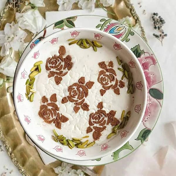 تهیه پودینگ گندم به روش سنتی