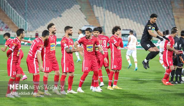 پرسپولیس برنده دربی است