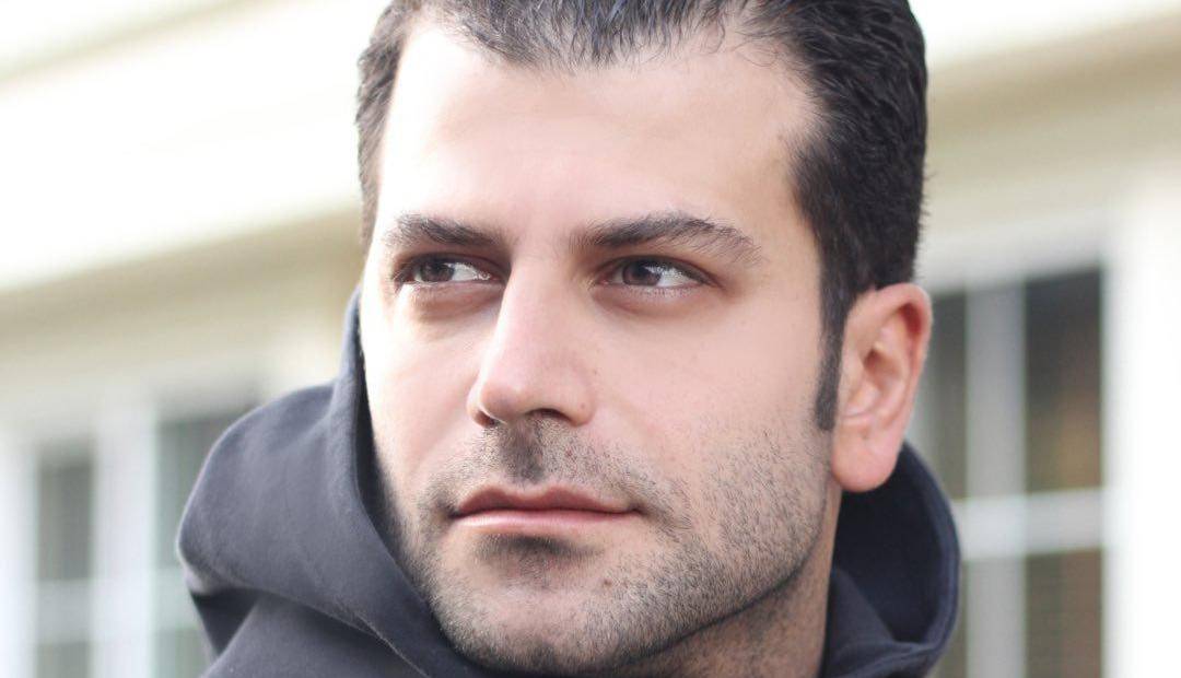 علی ضیا از «روزبه حصاری» درخواست کلاس خصوصی شیمی کرد!